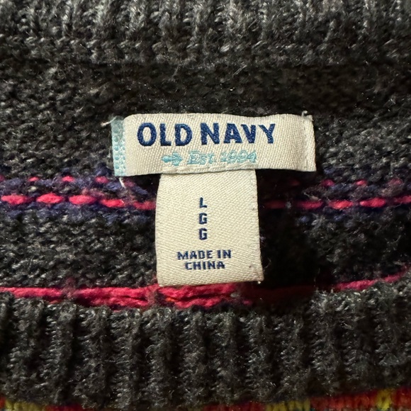 Old Navy fair isle knit colorful sweater! - Picture 3 of 3